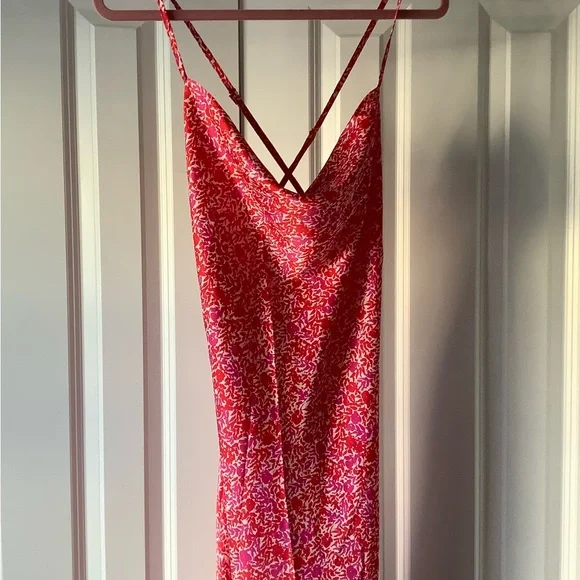 NWOT Vici RUBY FLORAL SATIN SLIP MIDI DRESS - Picture 8 of 16